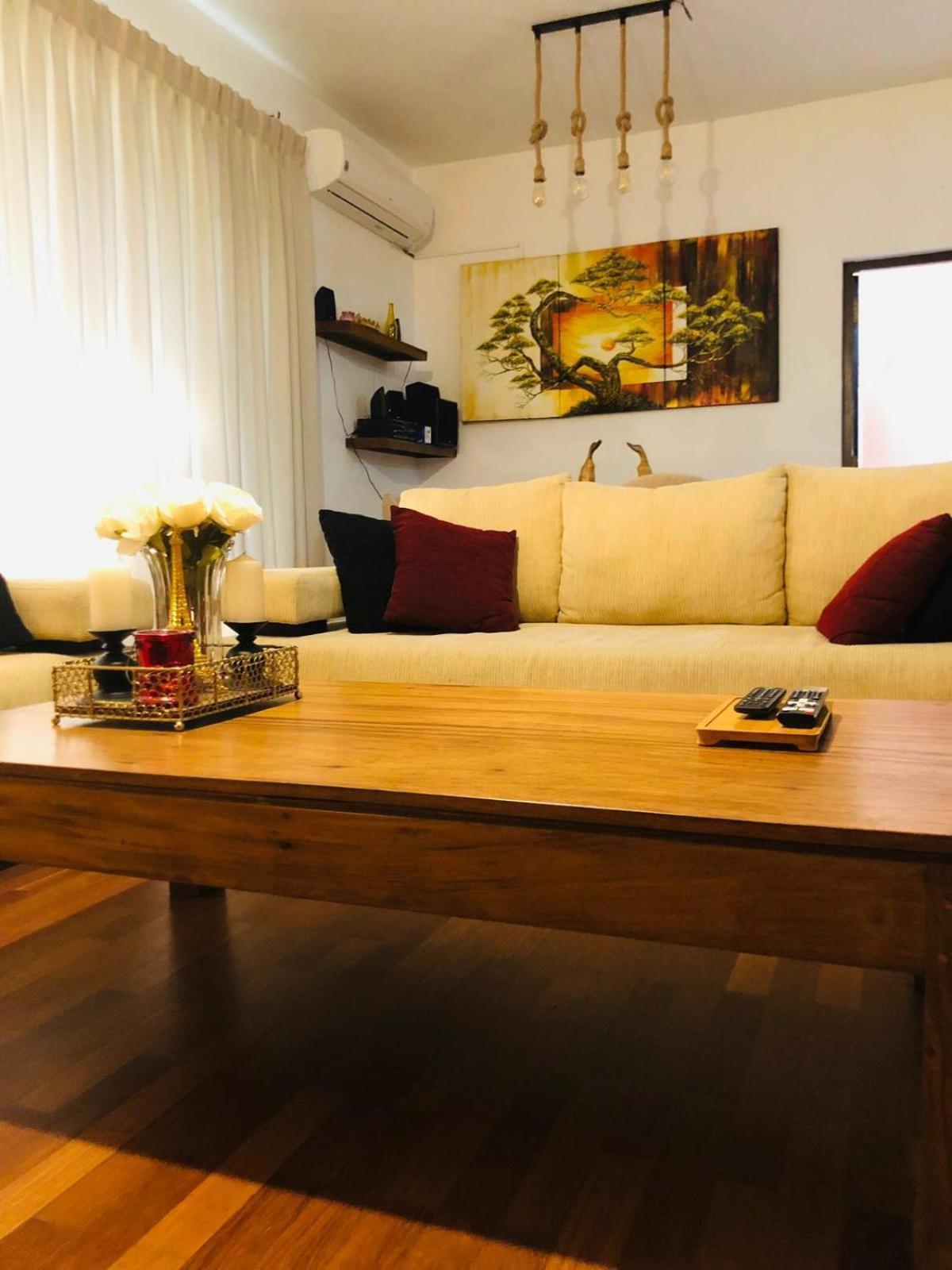 Luxurious Fully Furnished Apartment For Rent At 2000 Plaza, Colombo Sri Jayewardenepura Kotte Extérieur photo